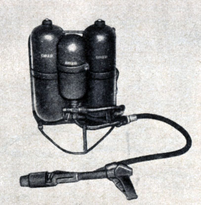 . 52.   M2A1-7